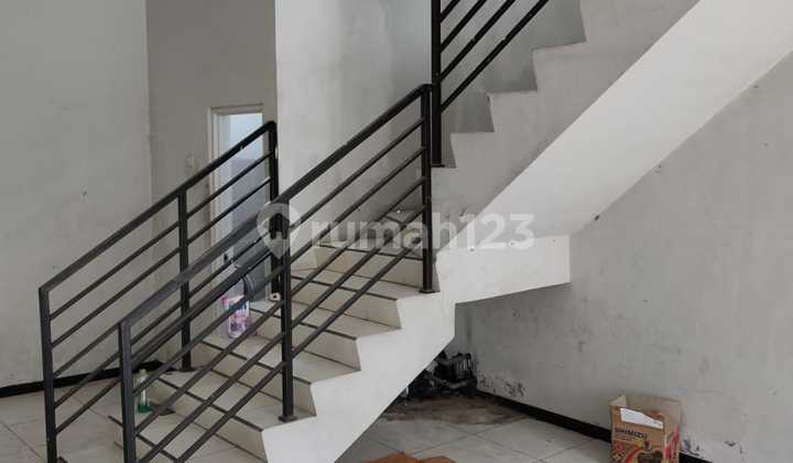 RUKO PINGGIR JALAN RAYA DEKAT KAWASAN INDUSTRI TUGU