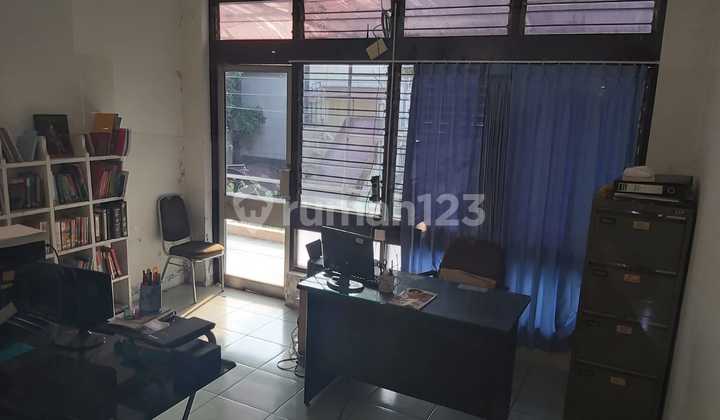 Dijual Rumah 2 Lantai Jl Jeruk Lamper Semarang Tengah  2