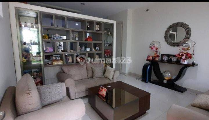 Dijual Rumah Bagus 2 Lantai Bukit Hijau Candi Golf Semarang 2