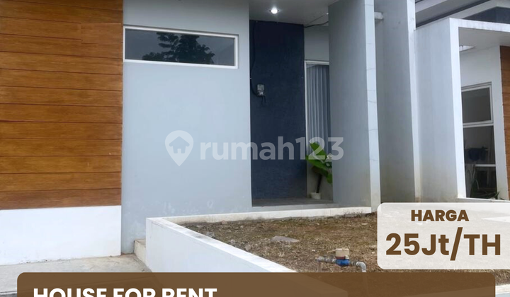 SEMI FURNISHED CLUSTER HOUSE FOR RENT BSB VILLAGE 1