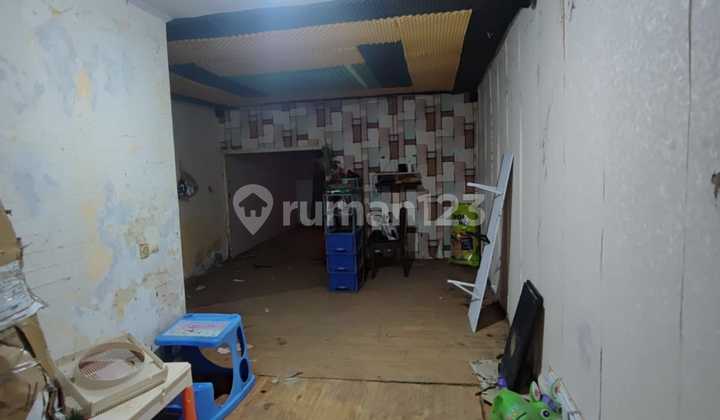 DIJUAL RUMAH LAMA HITUNG TANAH PURI ANJASMORO A SEMARANG BARAT 2