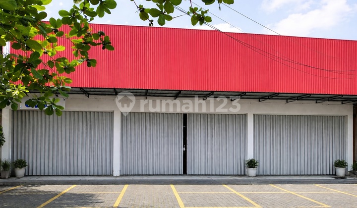 For Rent: Commercial Space in Downtown Singosari Raya 2
