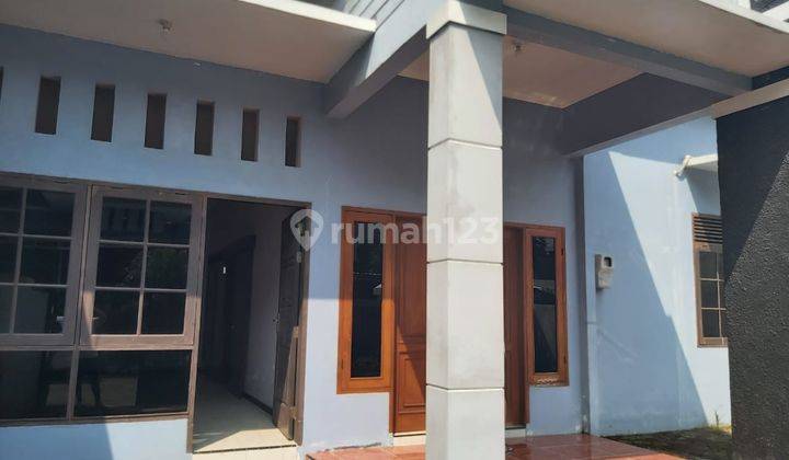 DISEWAKAN RUMAH SEMI FURNISH PURI ANJASMORO A SEMARANG BARAT 2