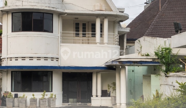 Disewakan Ruang Usaha Tengah Kota Jl Gajahmada 1