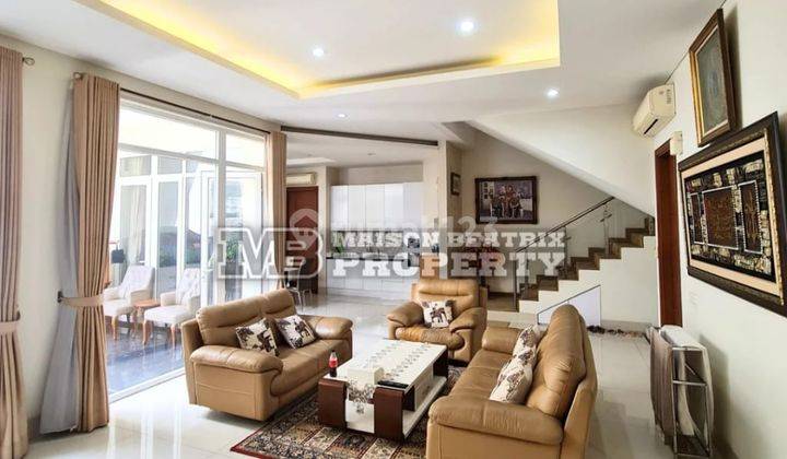  Rumah 3 Lantai Modern Minimalis Dekat Taman Di Pondok Indah 2