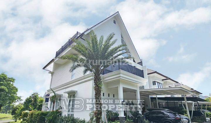 RUMAH HOEK SEMI FURNISH LOKASI SANGAT STRATEGIS DI THE EMINENT 2