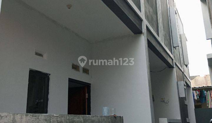 Rumah 2 Lantai Harga Ekonomis Dekat Ragunan  1