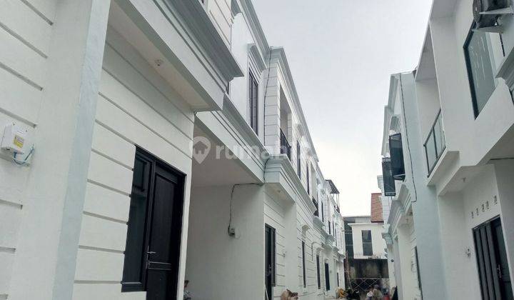 Rumah Baru di Jagakarsa 10 menit ke Cilandak Jaksel  1