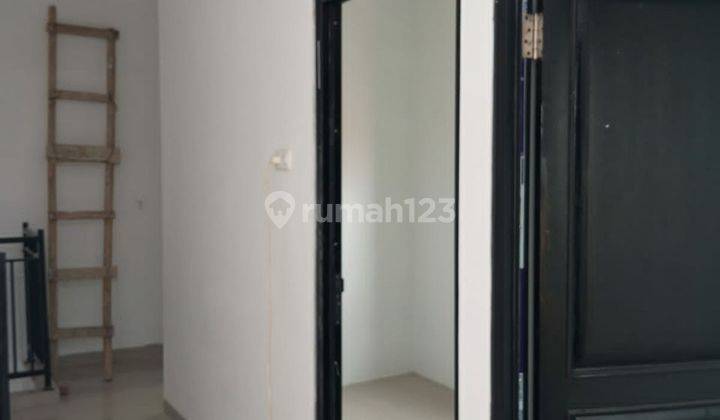 Rumah 2 Lantai Harga Ekonomis Dekat Ragunan  2