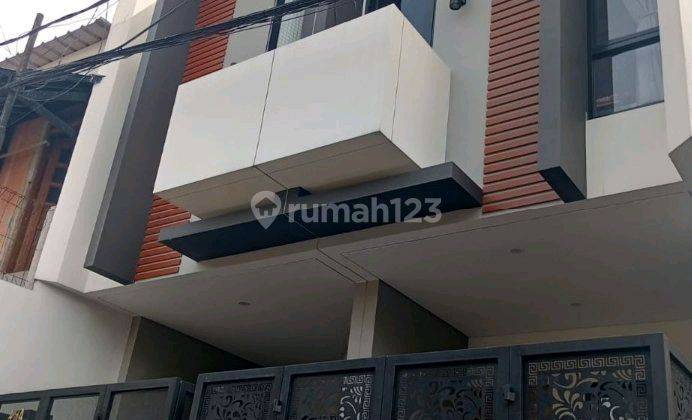 Rumah 2 Lantai Harga Ekonomis 5 Menitan Ke Terminal Tanjung Priok  1