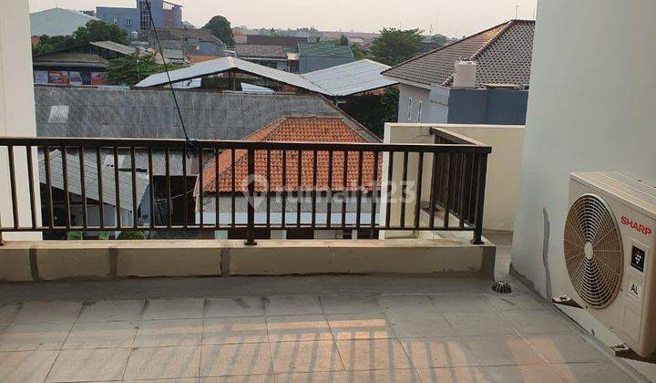 Rumah Bagus Harga Murah Best Quality 2,5 Lantai  2