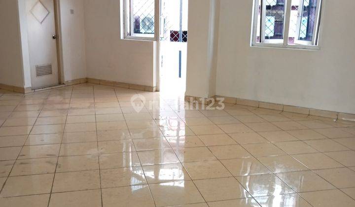 Dijual Cepat Dengan Harga Murah Ruko Gandeng di Kebayoran Baru 2
