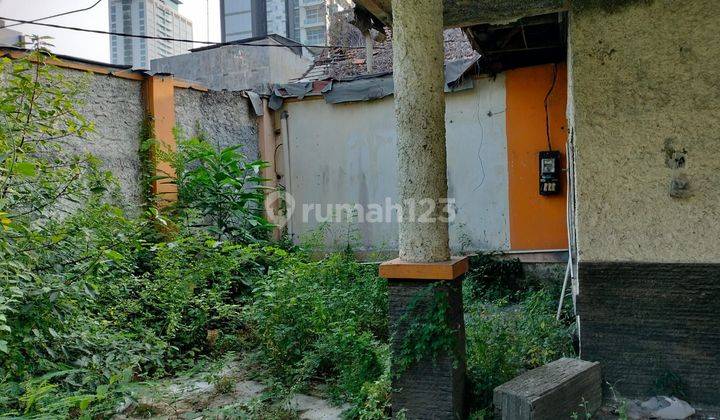 Rumah di Jln. Jaksa Butuh Renovasi 1