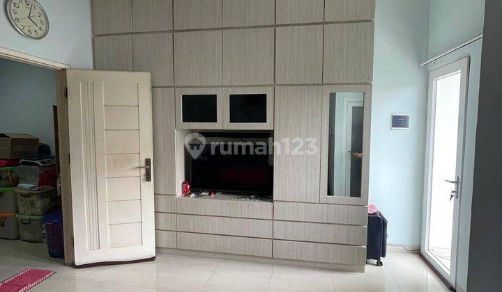 Rumah Furnished Bagus SHM - Sertifikat Hak Milik di jln. teluk gong , Teluk Gong 1