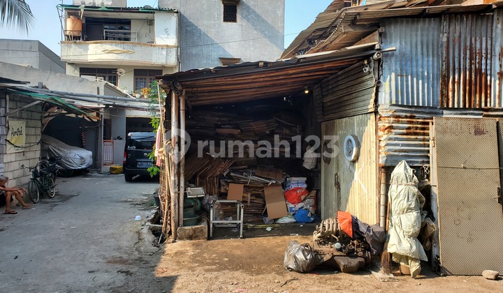 Tanah Dibawah Harga Njop, di Halte Busway Jembatan Tiga, Jl. Jembatan 3, Penjaringan, Penjaringan, Kota Jakarta Utara, DKI Jakarta, Indonesia, 14440, Jembatan Tiga SHM 1051.0 m²