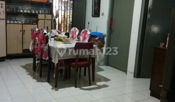 Di Jual Cepat Rumah di jalan tawakal, tomang 1