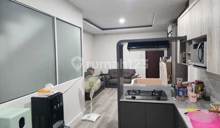 Dijual Ruko Kalideres 4lantai , Full Furnish , Rapi Siap Huni