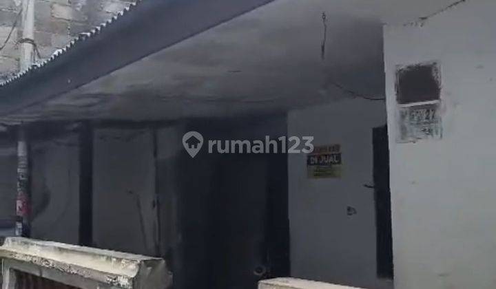 Dijual Cepat Rumah Tua  2 Lantai  Hitung Tanah Saja Di Jl Pemuda Rawamangun Jakarta Timur, 1