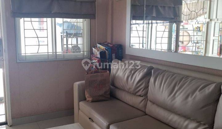 Dijual cepat rumah cantik di Taman Palem Lestari Kalideres Jakarta Barat 1