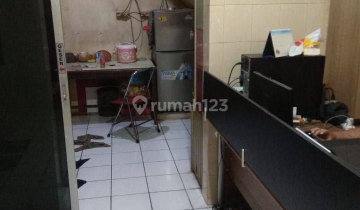 Dijual rumah 2 lt di Jembatan 5 dibawah NJOP, Tambora Angke 2