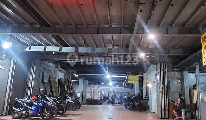 Dijual .Rumah Kost.5.lantai di Kalideres