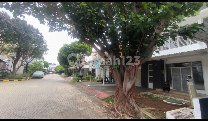 Dijual.rumah Mewah Digolf Lake Kalideres Jakarta Barat 2