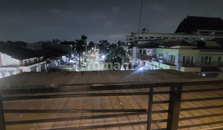 For Sale. 5-Story Boarding House in Kalideres. 2