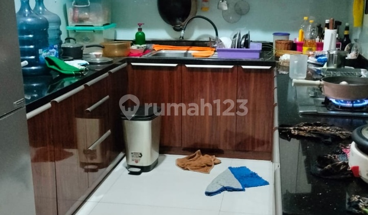 Dinual.rumah 2.5.lantai Di Kalideres Rumah