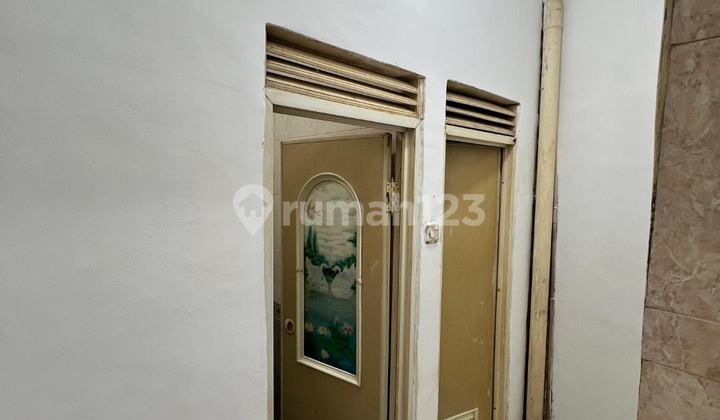 Dijual.rumah.2.lantai.di.tomang.jakarta.barat 2