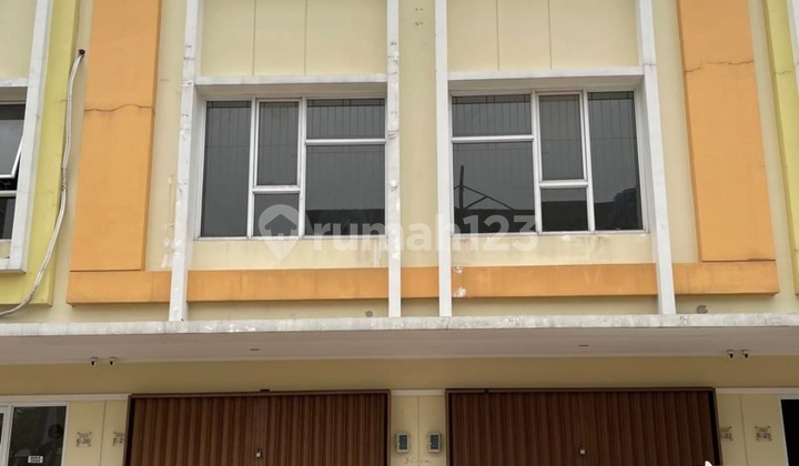 For Sale. Attached Shophouse in Gading Serpong Tangerang. For Sale. Attached Shophouse in Gading Serpong Tangerang.
