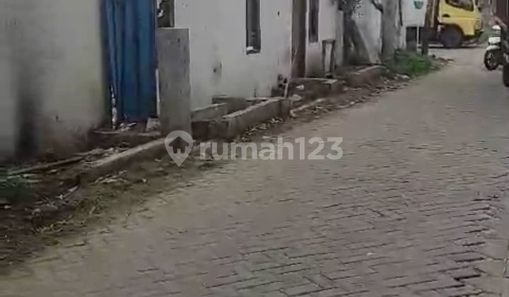 Old house, land calculation suitable for factory warehouse, 754 m2 only 3.6M. Old house, land calculation suitable for factory warehouse, 754 m2 only 3.6M.