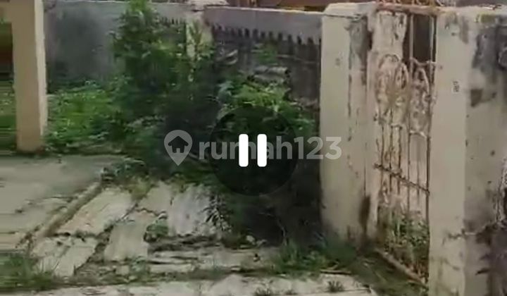 Old house, land calculation suitable for factory warehouse, 754 m2 only 3.6M. Old house, land calculation suitable for factory warehouse, 754 m2 only 3.6M.