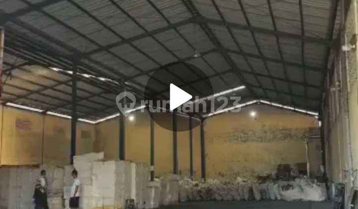 FOR SALE LAND + WAREHOUSE LOCATION Rajeq, Pasar Kamis TANGERANG BANTEN FOR SALE LAND + WAREHOUSE LOCATION Rajeq, Pasar Kamis TANGERANG BANTEN