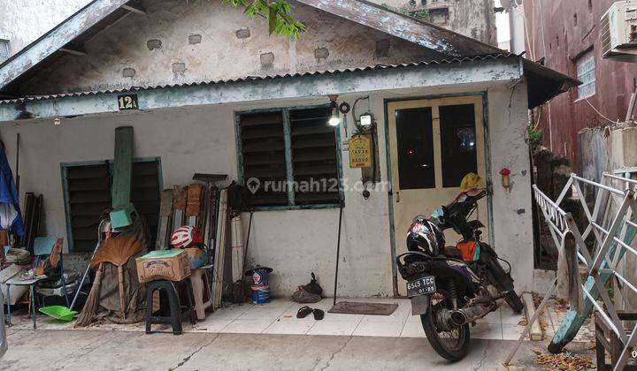 Dijual Rumah Tua Hitung Tanah Saja Jembatan Lima Strategis 2