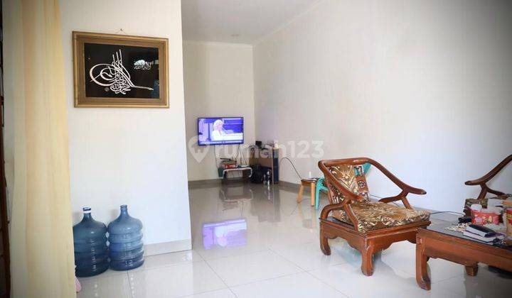 Dijual Rumah 2 lantai bagus di komplek yang nyaman dan tenang dekat citra garden di kalideres 2