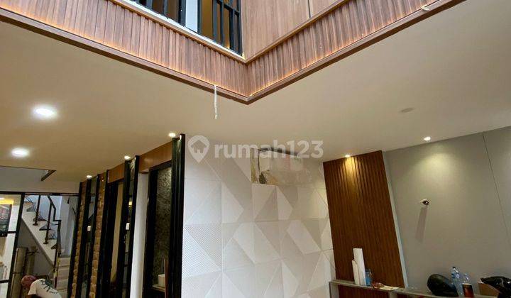 Dijual Rumah Baru Furnish  2 Lantai Citra Garden 1 Kalideres 1