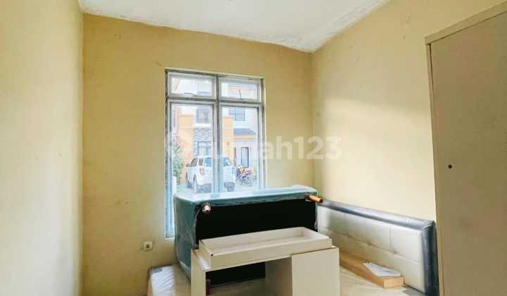 Investasi Tinggi! Turun Harga Dari 800Jt ke 600Jt, Rumah Semi Furnished di Walahir Residence Cikarang 8