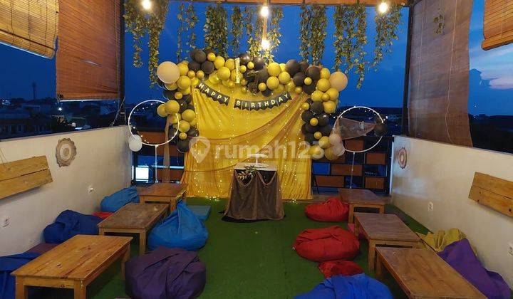 Ruko cantik 3 lantai ex. Cafe di Menceng raya 65 m SHM Baru 1