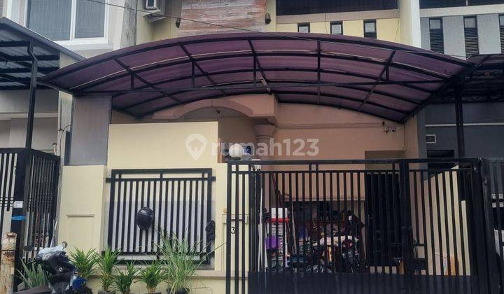 Rumah cantik di Perumahan Daan Mogot Baru Turun harga dari 2,35M jd 2,25M  2 Lantai SHM Bagus Barat 1