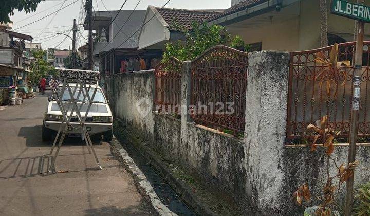 Rumah di Sumur bor SHM Butuh Renovasi Timur 1