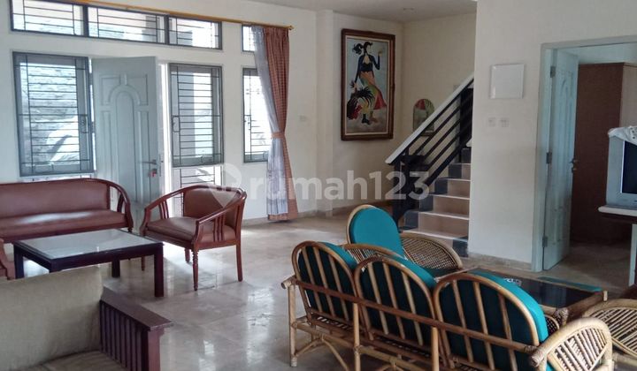 Investasi Bagus! Villa Cantik 2 Lantai Turun Harga Dari 7M Jd 3,6M di Cipanas 41