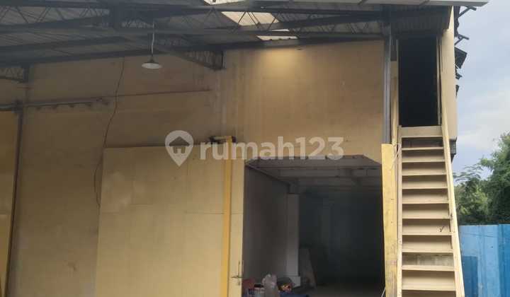 Gudang, 2 Lantai, SHM, di Daan Mogot Prima 160Jt.pertahun