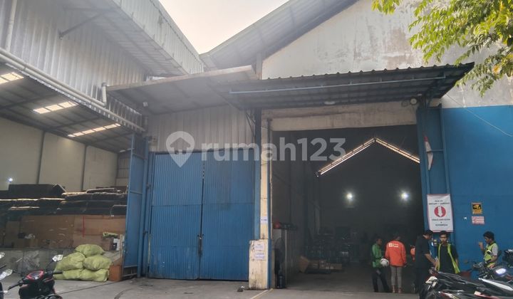For Rent: Warehouse and Mogot Prima in Rawa Buaya For Rent: Warehouse and Mogot Prima in Rawa Buaya
