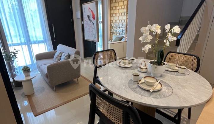 Dijual Rumah 2 Lantai di Paramount Petals cluster Lily  2
