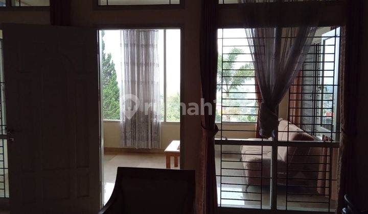 Investasi Bagus! Villa Cantik 2 Lantai Turun Harga Dari 7M Jd 3,6M di Cipanas 24