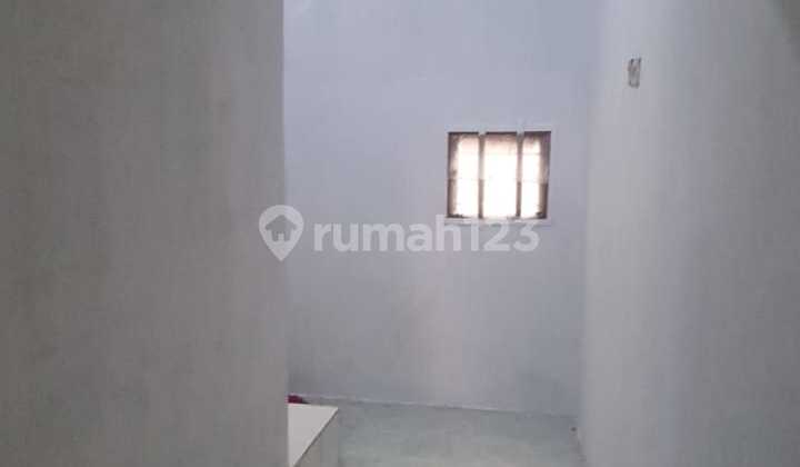 For Rent House on Albasia St. For Rent House on Albasia St.
