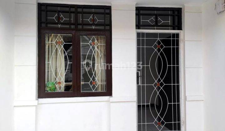 Dijual Rumah 2 Lantai Di Taman Palem Lestari, Cengkareng, Jakbar 1