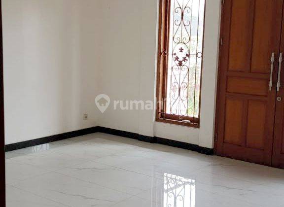 Dijual Rumah 2,5 Lantai di Taman Permata Buana, Jakarta Barat 2