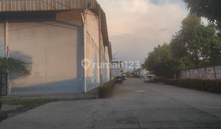 Disewa Gudang Ada Kantor 2 Lantai di Kota Tangerang 2