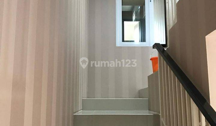 Dijual Rumah Citra 8 Bagus Siap Huni Semi Furnished 2 Lantai 2